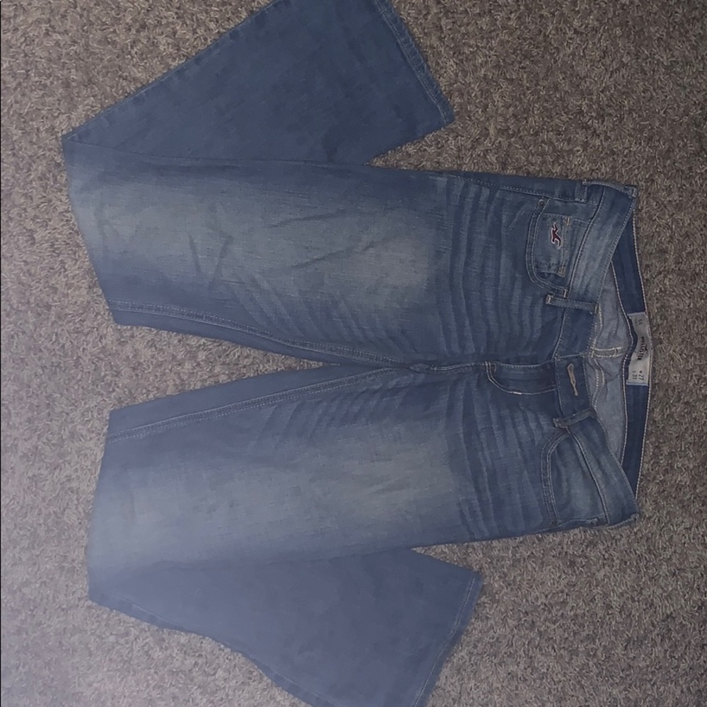 Hollister bootcut jeans 🤍